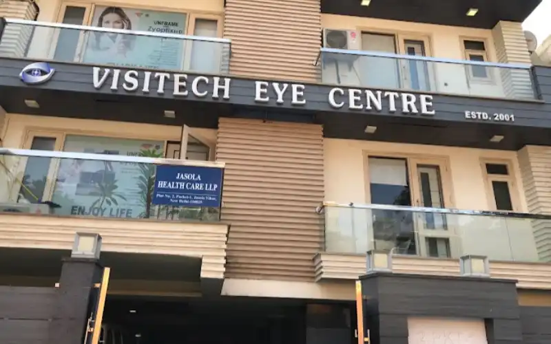 Cataract Surgery in Delhi at Visitech Eye Centre